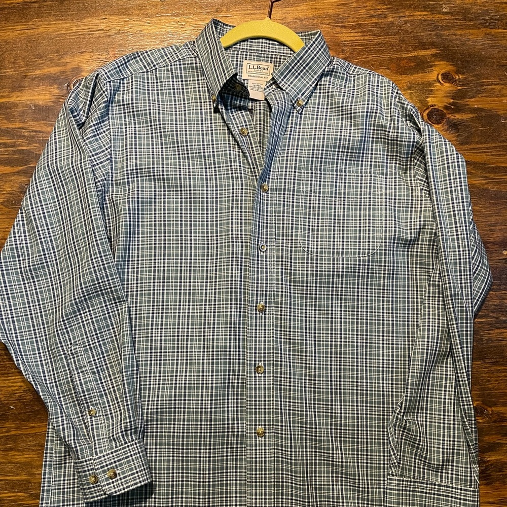LL Bean Men’s Trad Fit L/S Button Dwn Shirt. Green/Navy/Cream Plaid Chec…
